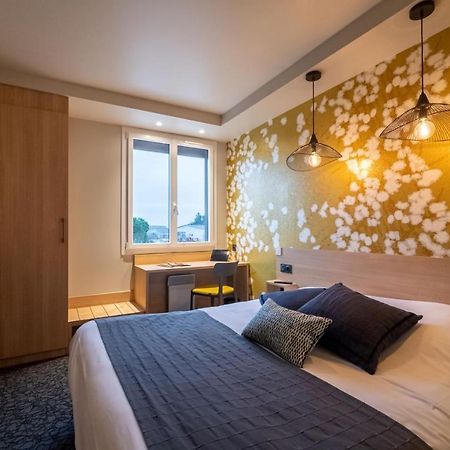 Sous Les Pins Hotel Etoile-sur-Rhone Ngoại thất bức ảnh