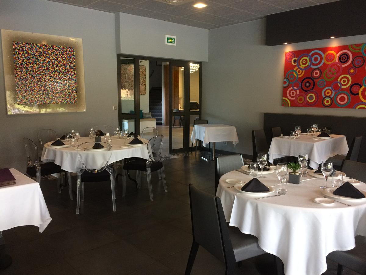 Sous Les Pins Hotel Etoile-sur-Rhone Ngoại thất bức ảnh