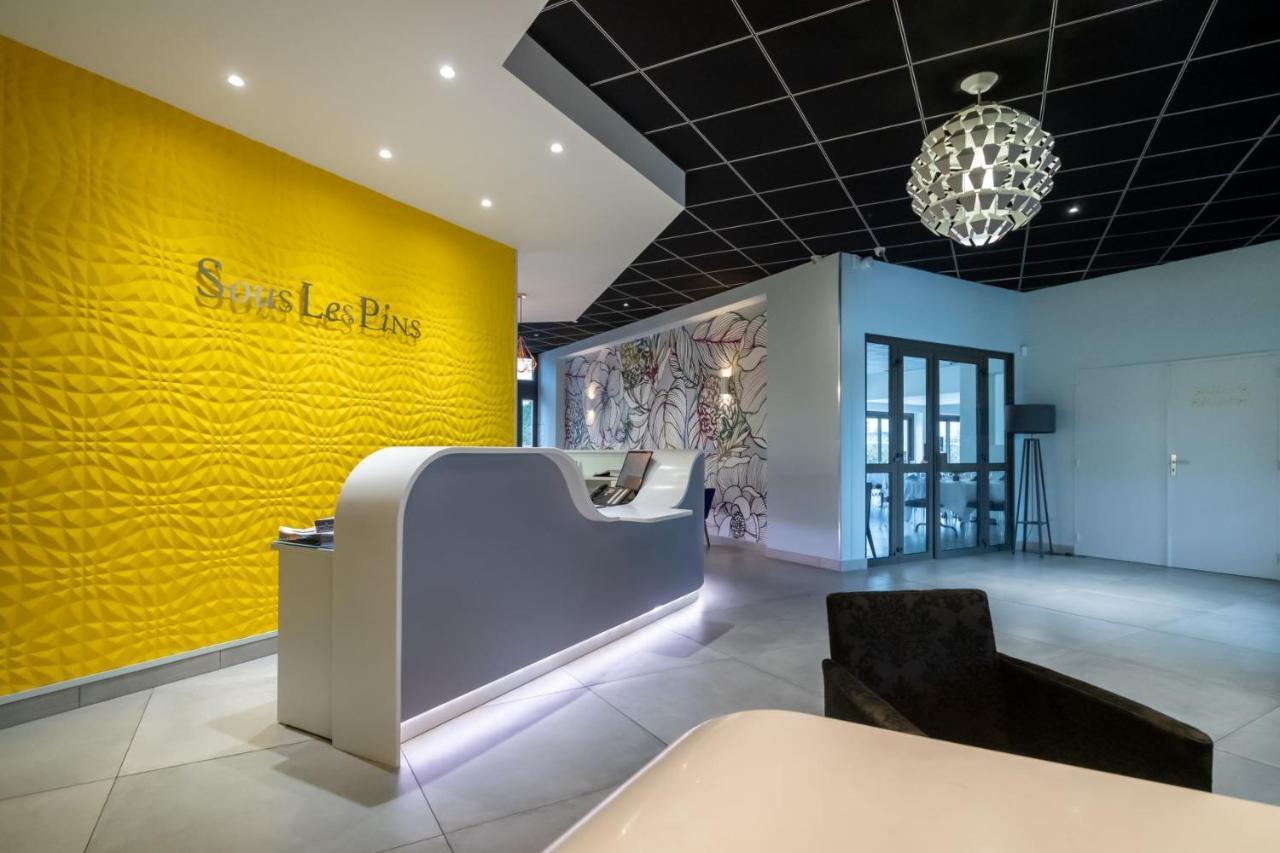 Sous Les Pins Hotel Etoile-sur-Rhone Ngoại thất bức ảnh