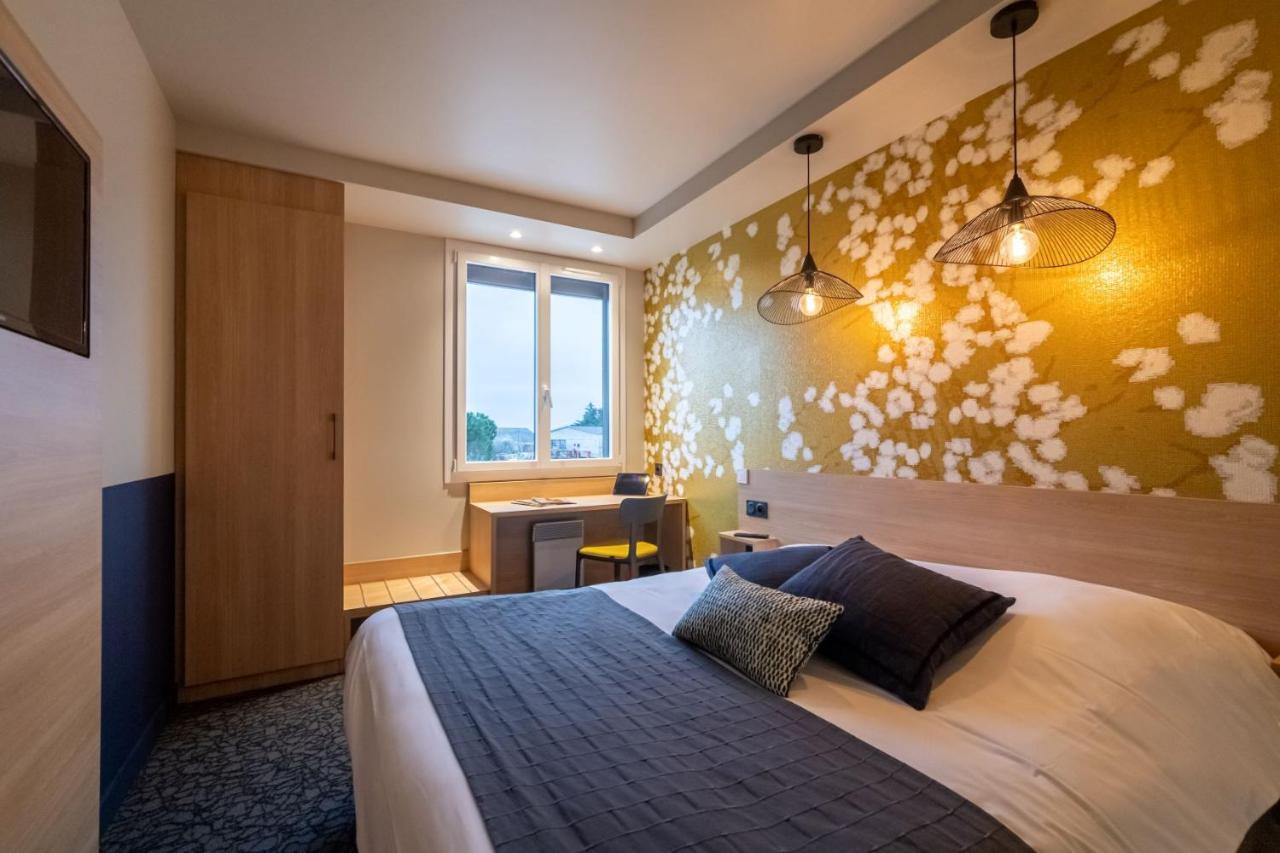 Sous Les Pins Hotel Etoile-sur-Rhone Ngoại thất bức ảnh
